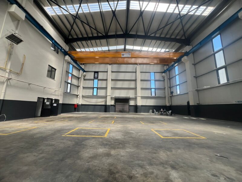 DİLOVASI KOBİ OSB’DE 1.400 M² KİRALIK FABRİKA “BURADA”