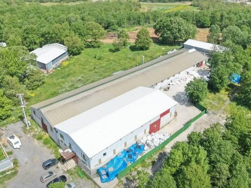 DİLOVASI TEPECİK’DE 2.200 M² SATILIK FABRİKA “BURADA”